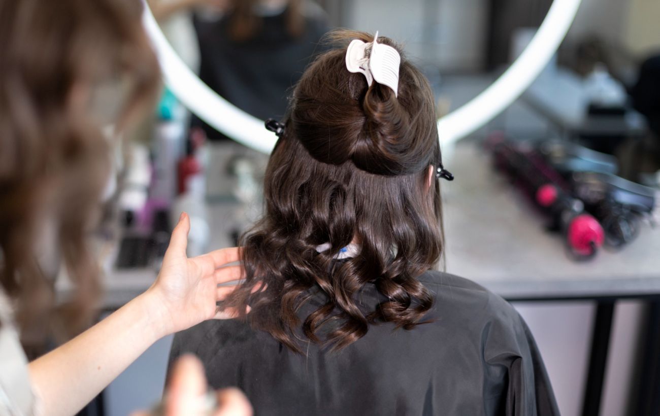 Локони на волоссі швидко розпадаються? Три причини, чому так стається