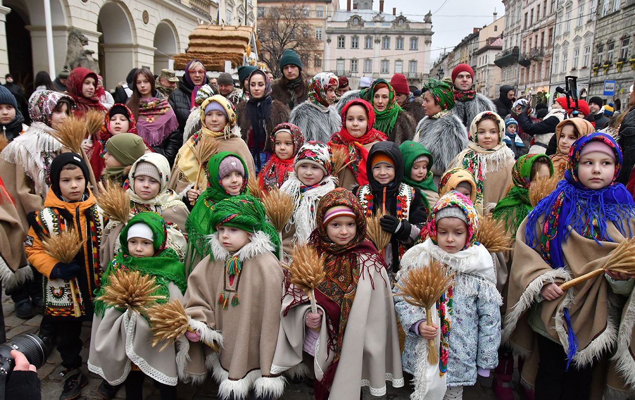 Їх має знати кожен українець: 10 українських колядок, без яких не уявити Різдво