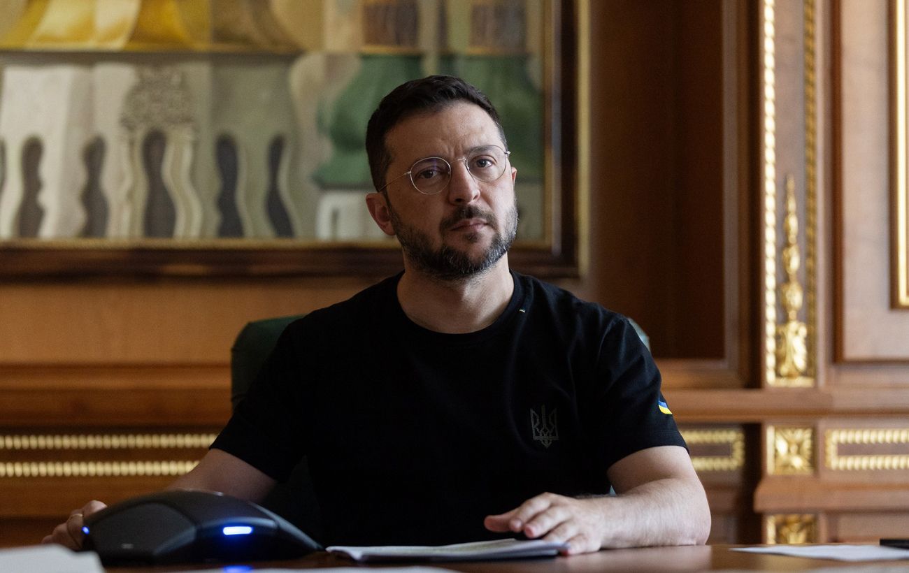 Погані співпадіння через війну: Зеленський анонсував перегляд державних свят